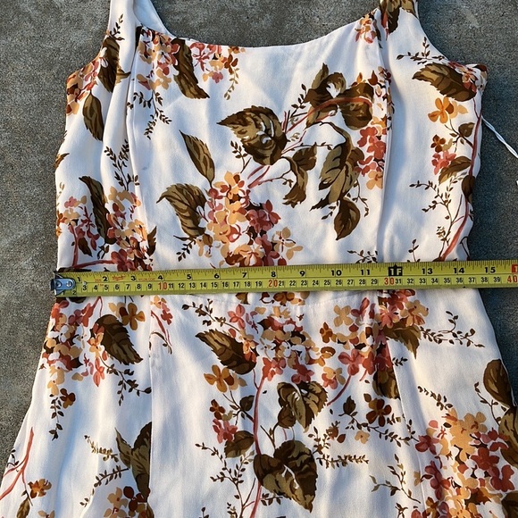 NWT Reformation Twilight Floral Midi Dress in Bella - Picture 12 of 12